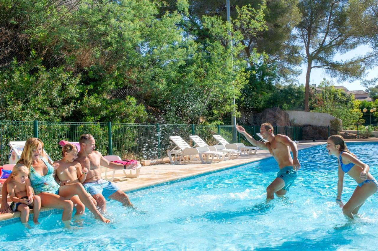 Goelia Les Jardins D'azur Aparthotel Saint-Raphael (Var)